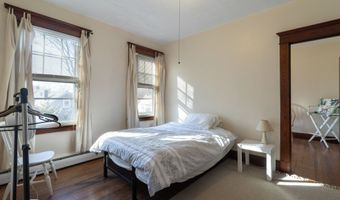61-63 Home Pl, Branford, CT 06405
