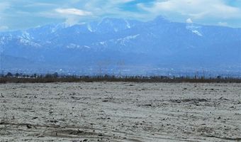 5 Mojave Dr, Adelanto, CA 92301