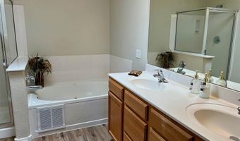 6408 LOS PUEBLOS Pl NW, Albuquerque, NM 87114