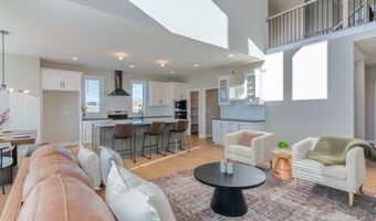 926 168th Ter, Basehor, KS 66007