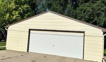 609 N Penn St, Aberdeen, SD 57401