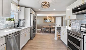 49 Elm Dr, Cranston, RI 02920