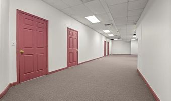 107 S Main St, Almont, MI 48003