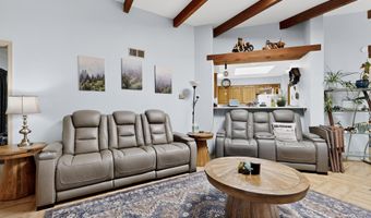 2828 DON PANCHO Rd NW, Albuquerque, NM 87104