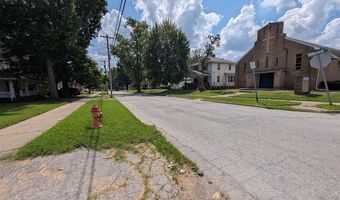 2715 Hillcrest Ave, Alton, IL 62002
