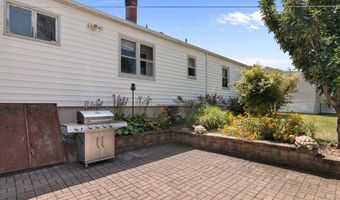 24 N Coe Ln, Ansonia, CT 06401