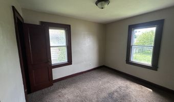 619 E 27th St, Anderson, IN 46016