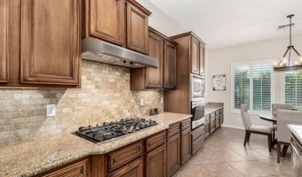 4390 S WHITE Dr, Chandler, AZ 85249