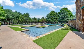 5633 Westwood Ln, The Colony, TX 75056