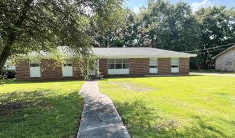 208 14th Ave, Atmore, AL 36502