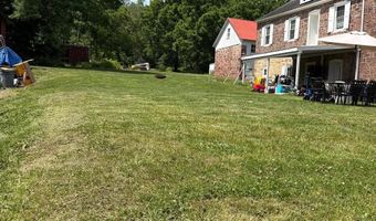 84-86 W MAIN St, Adamstown, PA 19501