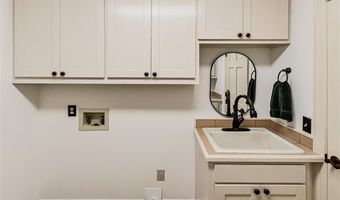 1673 Brevard Dr, Asheboro, NC 27205