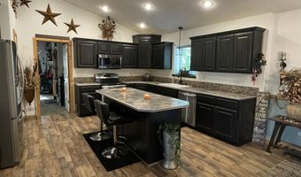 22 E Rich Ln, Blackfoot, ID 83221