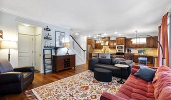 9975 SW LEDGESTONE Ct, Beaverton, OR 97007