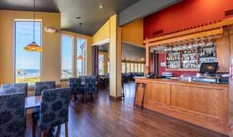 1695 BEACH LOOP Dr, Bandon, OR 97411