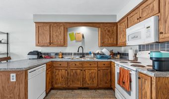 1424 W WEILAND Ln, Appleton, WI 54914