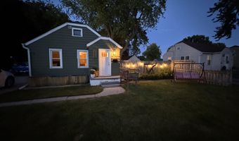 1416 N KENILWORTH Ave, Appleton, WI 54911