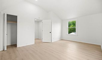 191 E Martin St, Amherst, OH 44001