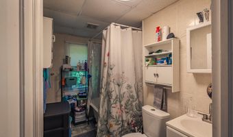 22-24 Hewitt St, Amsterdam, NY 12010