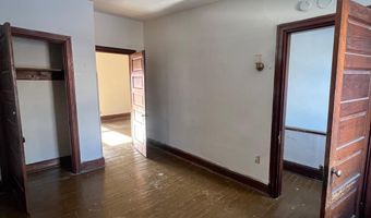347 E KING St, York, PA 17403