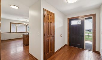 506 2nd Ave SW, Altoona, IA 50009