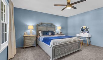 82 Cliffwood Ave W 53, Aberdeen, NJ 07747