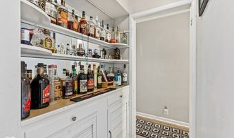 34 Colony Rd, Anderson, IN 46011