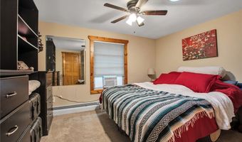 218 Garrison Rd, Amherst, NY 14221