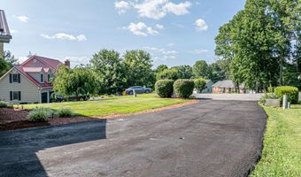 26424 Beech Cir, Abingdon, VA 24211