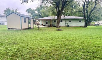 923 Rosemary St, Aurora, MO 65605