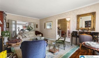 2730 Chew St, Allentown, PA 18104
