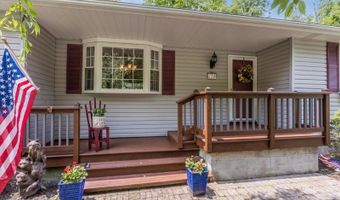 130 Lake Iliff Rd, Andover, NJ 07860