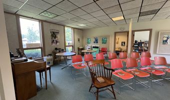 2 Howard St, Augusta, ME 04330