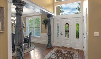 948 Little Coal River Rd, Alum Creek, WV 25003