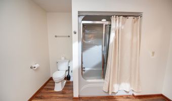 250 Garden Lks, Blacksburg, SC 29702