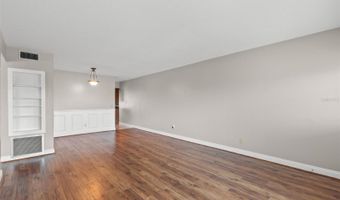 2043 DENMARK St 59, Clearwater, FL 33763