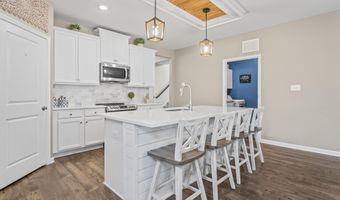 37 Black Bear Dr, Barnegat, NJ 08005