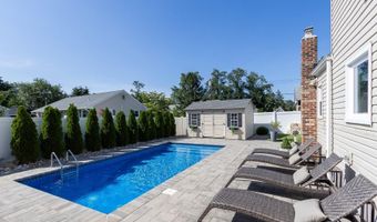 394 Maple Dr, Belford, NJ 07718