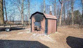 1094 40th St, Amery, WI 54001