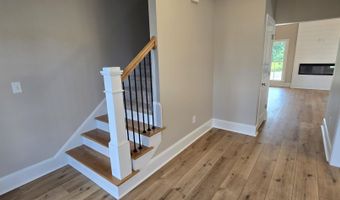 793 Fairway Rd, Ayden, NC 28513