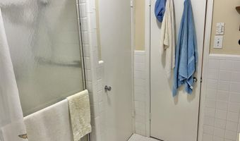 1213 VINE St, Anniston, AL 36207