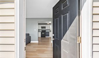 8715 OLD OCEAN CITY Rd, Berlin, MD 21811