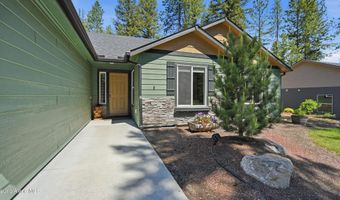 33 Parkland Dr, Blanchard, ID 83804