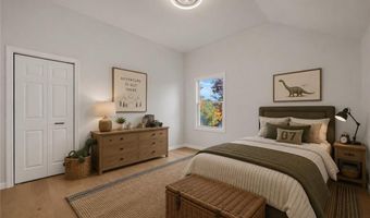 4434 S County Trl, Charlestown, RI 02813