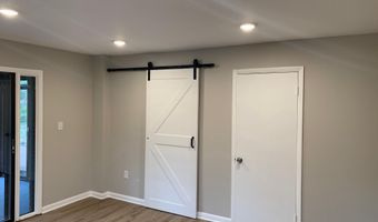 6810 FERN Ln, Annandale, VA 22003