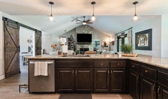 6263 Old River Rd, Baker, FL 32531