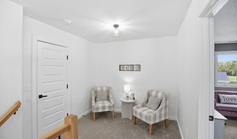 1908 Golfview Dr, Auburn, IN 46706
