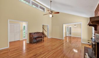 3934 Woodvalley Dr, Aiken, SC 29803