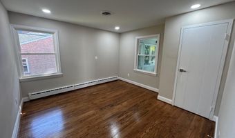 5612 NAMAKAGAN Rd, Bethesda, MD 20816