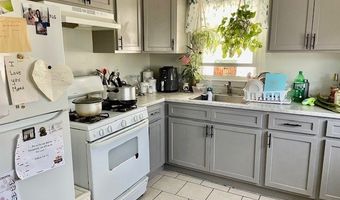 135 Whittier St, Bridgeport, CT 06605